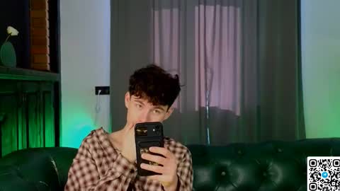 Mike online show from March 17, 3:44 am