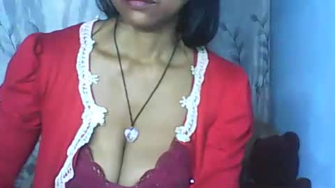 Snapshot of cute_moll chatting on October 14, 7:31 am murielle online show from October 14, 7:31 am
