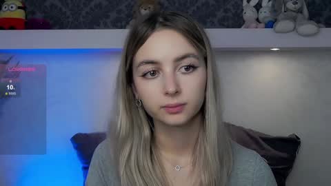 Snapshot of cute_perverts chatting on December 18, 8:25 pm Eva online show from December 18, 8:25 pm