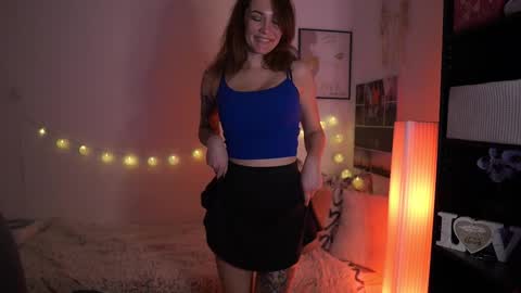 Snapshot of cute_ruth chatting on October 13, 6:19 pm Katarina online show from October 13, 6:19 pm