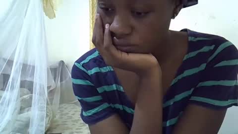 cute_savanna online show from December 27, 2:25 am