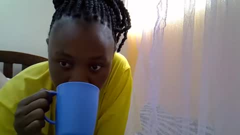 cute_savanna online show from January 17, 10:55 am