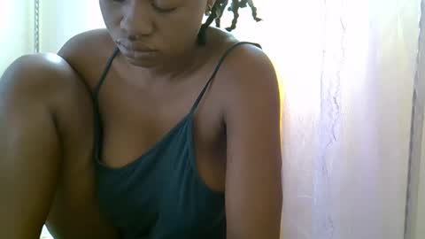 cute_savanna online show from January 19, 5:37 am