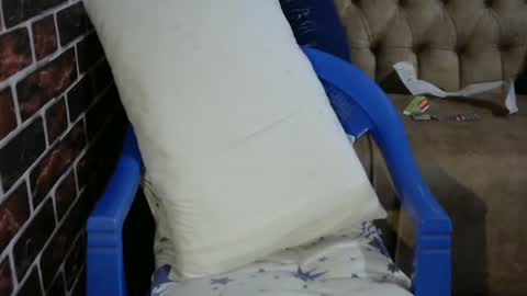 cute_sidney online show from March 2, 4:07 am