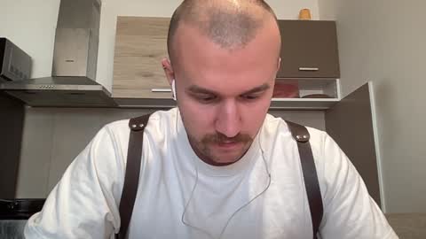 cute_skywalker online show from December 20, 10:16 am