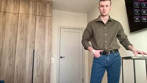 cute_skywalker online show from March 7, 6:32 am