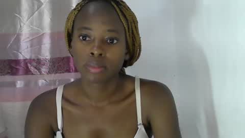 Snapshot of cute_sonny chatting on February 7, 8:31 pm cute_sonny online show from February 7, 8:31 pm