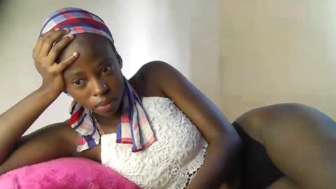 cute_sonny online show from December 4, 6:01 am