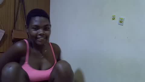 Snapshot of cute_tamara1 chatting on February 17, 12:12 pm cute_tamara1 online show from February 17, 12:12 pm