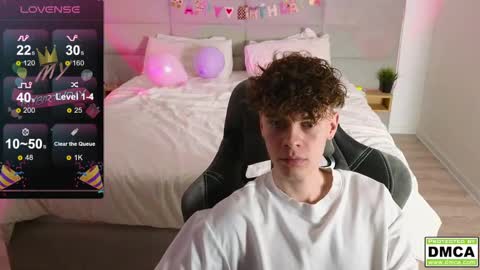 Thomas -  online show from February 15, 6:55 pm