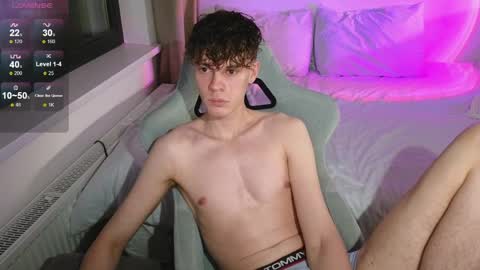 Thomas -  online show from June 4, 7:20 pm