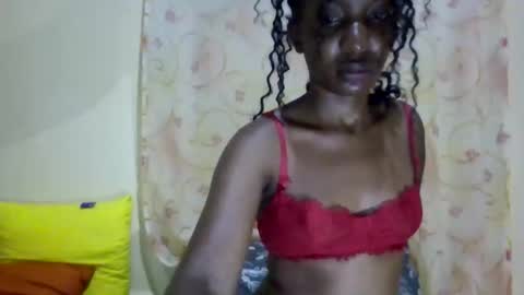 cute_xeniah online show from October 2, 11:12 pm