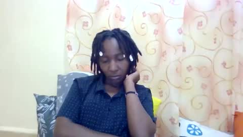 cute_xeniah online show from October 13, 8:25 am