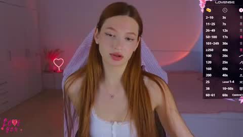 Snapshot of cuteariel7 chatting on June 11, 5:00 pm Ariel online show from June 11, 5:00 pm