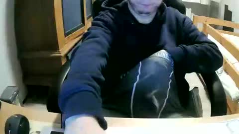 Snapshot of cuteboy090 chatting on November 26, 12:00 am Cuteboy090 online show from November 26, 12:00 am