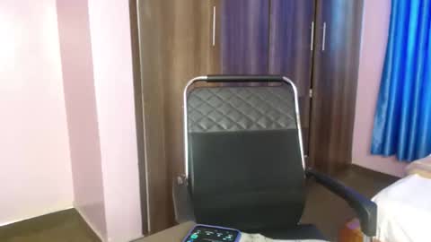 cutebuu online show from November 2, 12:18 pm