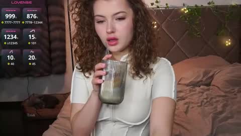 Dasha online show from February 18, 9:11 pm