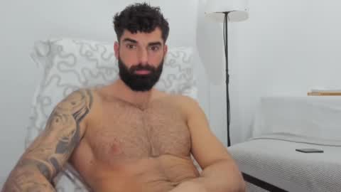 cuteeboy online show from February 10, 2:16 pm