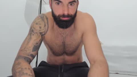 cuteeboy online show from February 19, 3:27 pm