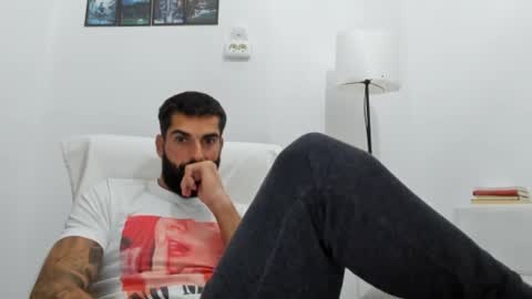 cuteeboy online show from October 2, 5:53 pm