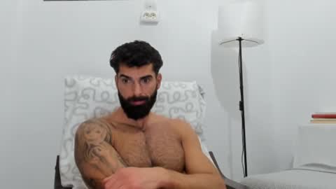 cuteeboy online show from December 3, 12:47 pm