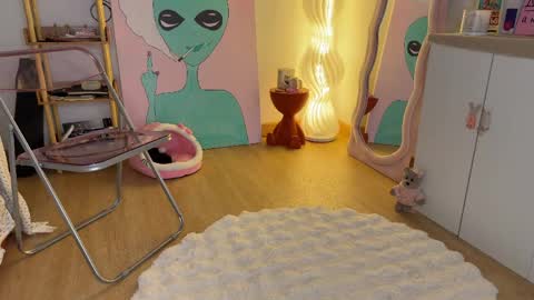 Snapshot of cuteelsa_ chatting on April 29, 3:10 am Elsa online show from April 29, 3:10 am