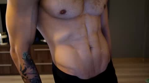 Snapshot of cutefitnessmodel chatting on January 19, 11:01 am cutemodel online show from January 19, 11:01 am