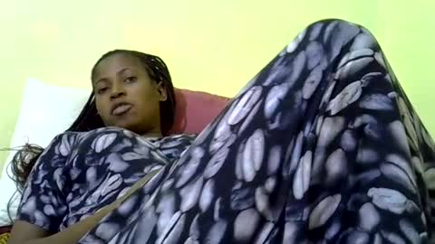 Snapshot of cutegodd chatting on June 27, 6:13 pm Nancy online show from June 27, 6:13 pm