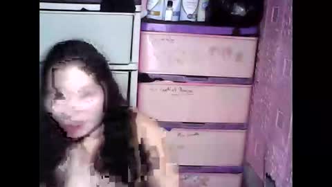 cutehornymom online show from December 16, 1:05 pm