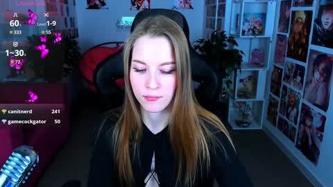 Snapshot of cutemousee chatting on February 7, 11:45 am Rina online show from February 7, 11:45 am