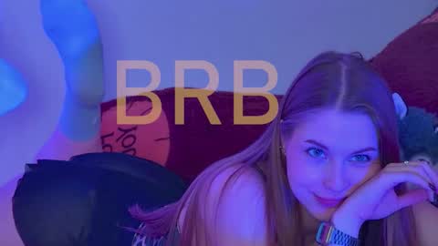 Snapshot of cutemousee chatting on September 24, 9:34 am Rina online show from September 24, 9:34 am