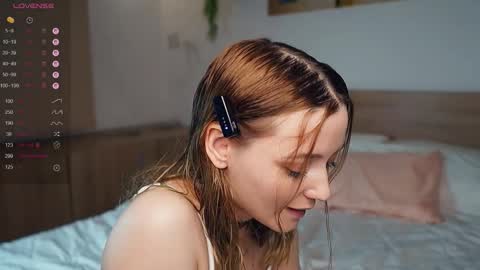 Snapshot of cutenass chatting on December 16, 9:09 pm Mary online show from December 16, 9:09 pm