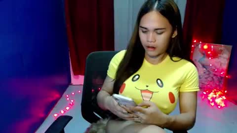 isabel online show from May 13, 2:25 pm