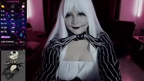 cutesarah_10 online show from October 5, 1:48 am