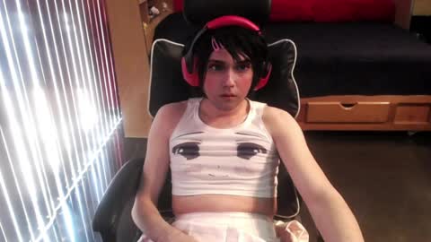 cutest_princess online show from April 2, 5:10 pm