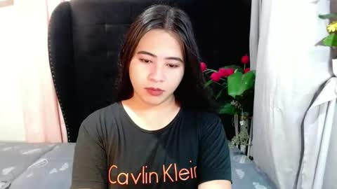 cute online show from January 9, 6:05 am