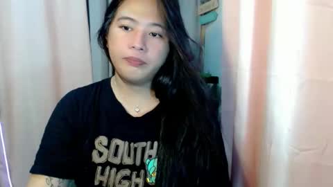 cute online show from March 9, 6:06 am