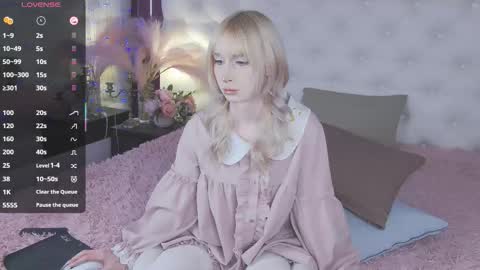 Tomie online show from November 30, 9:52 pm