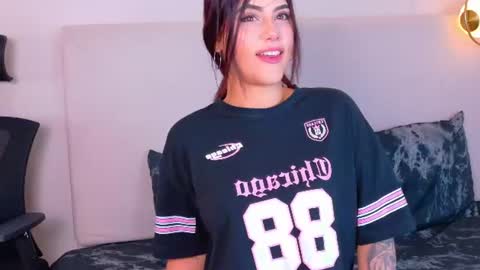 cutewofy online show from July 2, 12:11 pm