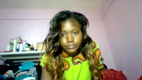 cutezola online show from October 5, 5:06 am