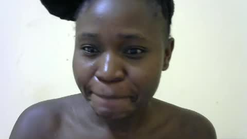 Snapshot of cutezola chatting on July 19, 4:16 am cutezola online show from July 19, 4:16 am