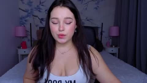 Nika  online show from November 28, 11:07 pm