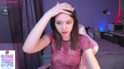 Snapshot of cutie_bellle chatting on January 30, 10:30 pm belle online show from January 30, 10:30 pm