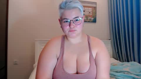 Sophie  Lilith online show from October 16, 7:31 am