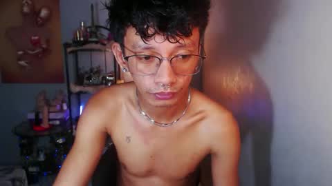 Snapshot of cutie_mico chatting on September 23, 7:06 pm cutie_mico online show from September 23, 7:06 pm
