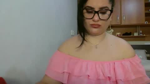 Ami online show from February 18, 9:00 pm