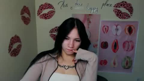 Emma online show from January 14, 7:08 pm