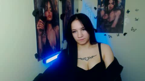 Emma online show from January 17, 7:35 am