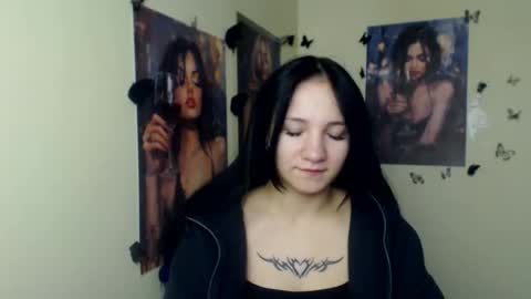 Emma online show from February 6, 7:23 am
