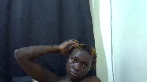 cuttey_slim22 online show from April 7, 9:10 am